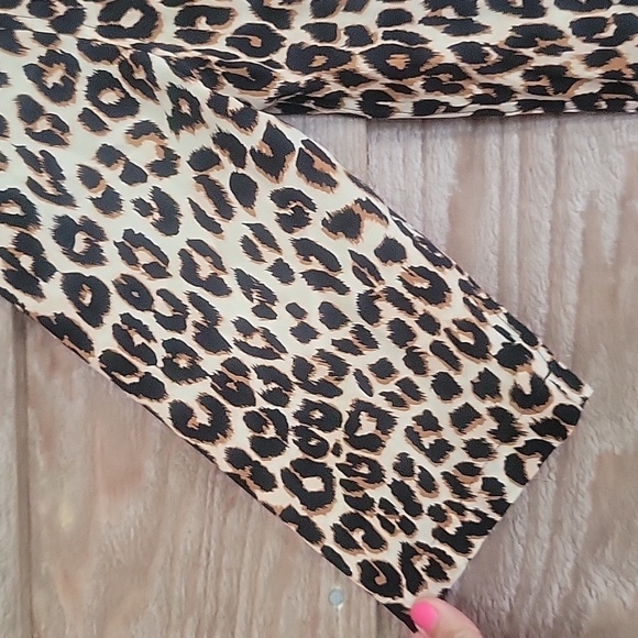 Equipment Audrey Leopard Print Silk Dress Xsmall - Picture 3 of 6